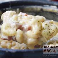 One Skillet Creamy Mac & Cheese
